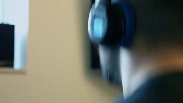 SOUL X-TRA Wireless, Bluetooth Over-Ear Headphones for Sports смотреть онлайн