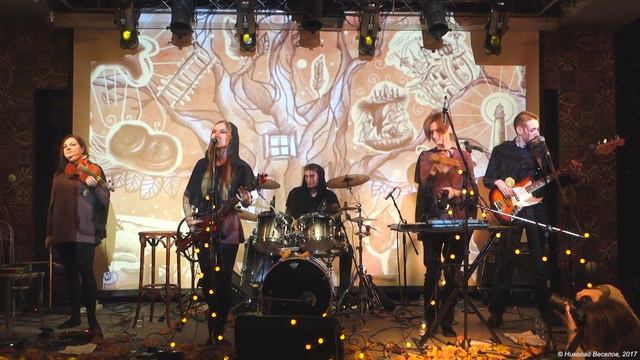 «Немного Нервно» - О современных реалиях трудоустройства коней (14/20)