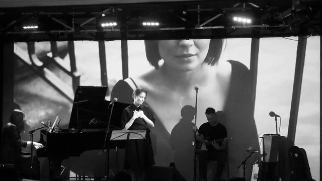 Гудит в висках - Марина Кацуба / ГОРОДА / Москва, 10. 10. 17. смотреть онлайн