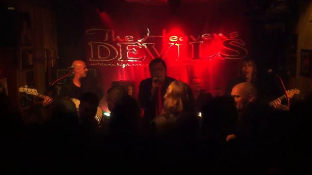 The Heavens Devils 24-11-2012 "de Witte Bal" Hot Persuit смотреть онлайн