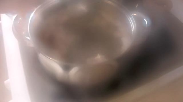 Варю чудесный рассольник и не забываю про здоровое питание. смотреть онлайн