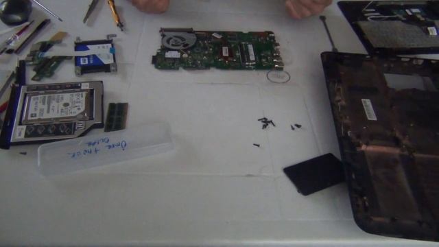 12 Asus X555L İç Temizlik смотреть онлайн
