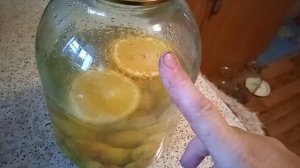Рецепт компота «Фанта» из жëлтых слив на зиму. Обалденный вкус!