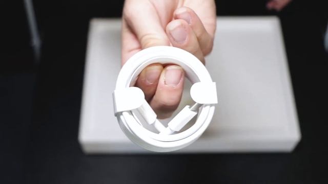 MACBOOK PRO with TOUCH BAR Unboxing (Mid 2017) смотреть онлайн