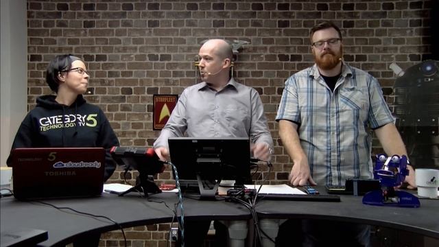 606 - An Android TV Box And Fixing The GIMP's Interface