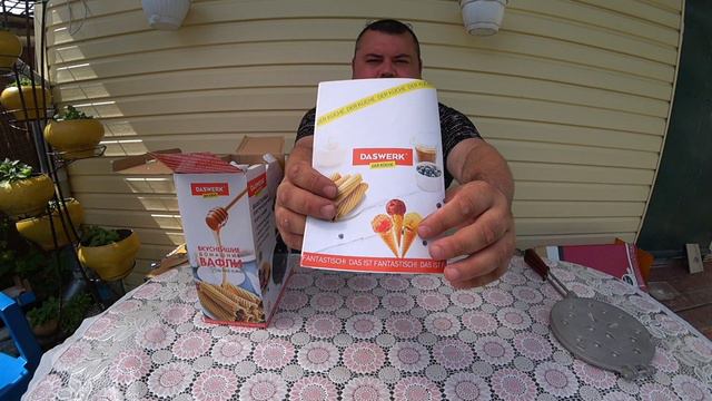 РАСПАКОВКА ОРЕШНИЦЫ И ВАФЕЛЬНИЦЫ.