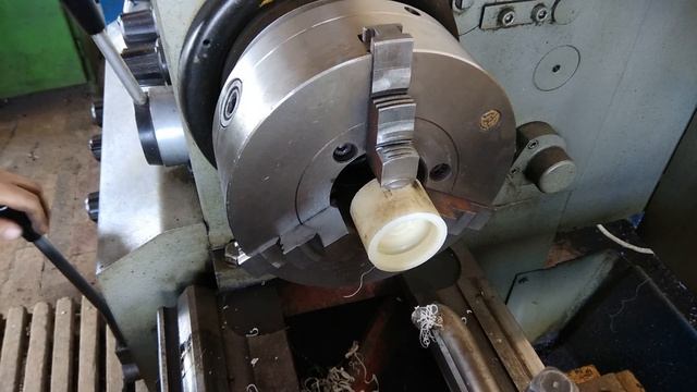 Крышка для бачка омывателя. УАЗ Патриот. смотреть онлайн