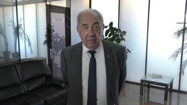 Бийск посетил зампредседателя Общественного Совета при Министерстве строительства и ЖКХ РФ смотреть онлайн