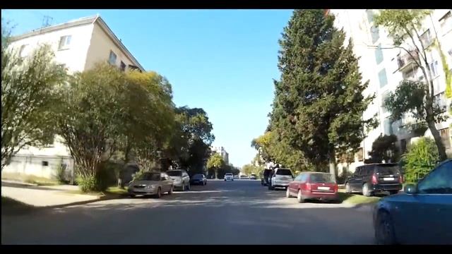 По Сухумским улицам.Проспект Аиааира (бывш.Проспект Мира) смотреть онлайн