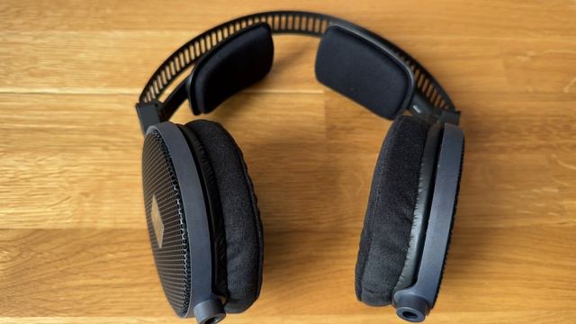 Audio Technica ATH R70x - звук как он есть