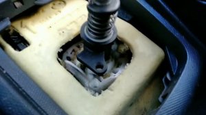 Плохо включаются передачи Шкода Рапид. Регулировка кулисы МКПП Skoda Rapid, Octavia, Golf VI и др.