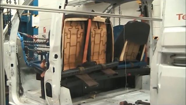 STATUS Pull Test on Mercedes Vito/Viano/C-Class смотреть онлайн