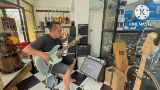 แกะกล่องมาลองของกันตู้เบส carlsbro viper 60w maya jazz bass смотреть онлайн