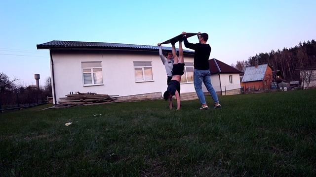 КЛЕЙ МОМЕНТ | ПРОВЕРКА КЛЕЯ | ВЫДЕРЖИТ ЛИ СУПЕР КЛЕЙ смотреть онлайн