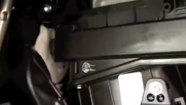 DIY 2014 Toyota Corolla Cabin Filter