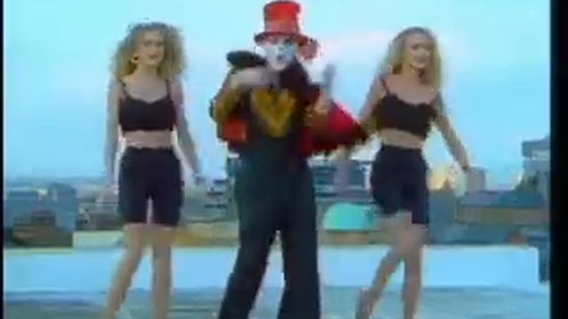 Damian - The Time Warp смотреть онлайн