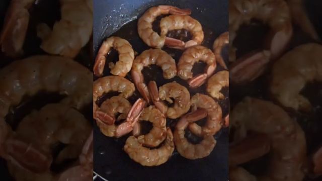 Салат креветки руккола, как приготовить - Shrimp Salad with Arugula смотреть онлайн