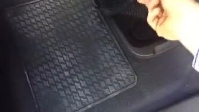 Clarkson Commercials : 2007 Nissan Navara KingCab NO VAT смотреть онлайн