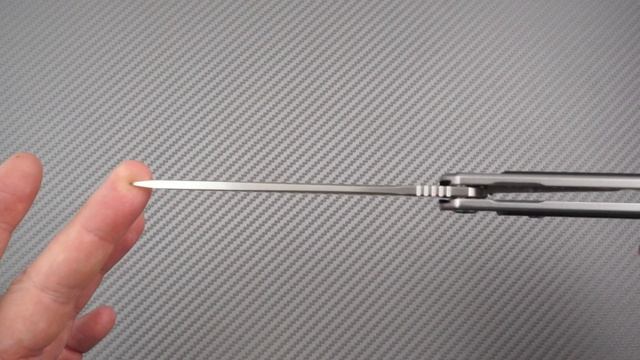 Складные ножи Reptilian Сарган сталь D2 карбон. Видео обзор ножей-флипперов Рептилиан Сарган