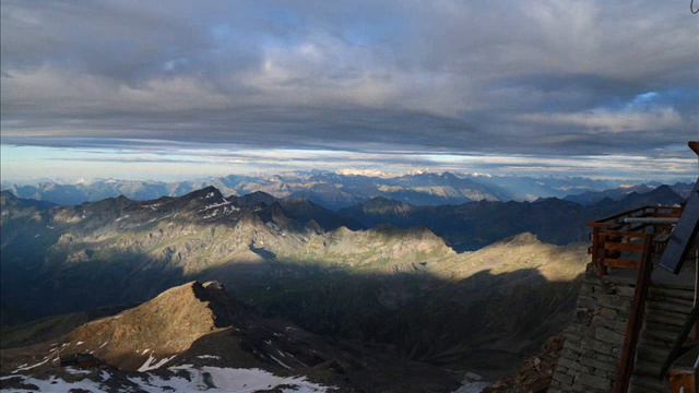 *Climbing Mount Monblan_2014*Восхождение на гору Моблан 2014г* смотреть онлайн