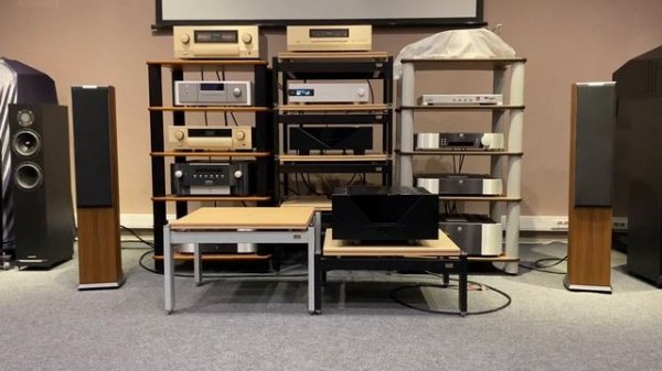 Audiovector r3 signature - accuphase e650 - siltech