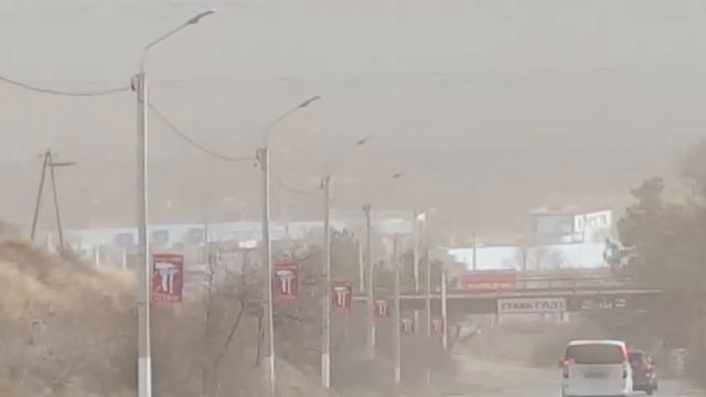 Нечего не видно
Какая пыль поднялась в КУЧУРГАНАХ . смотреть онлайн