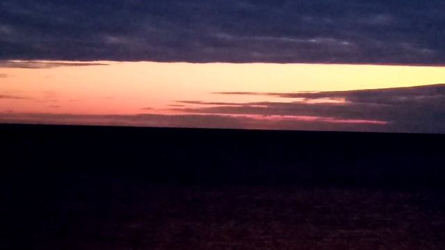 ВЕЧЕРНЯЯ ПРОГУЛКА ПО МОРЮ. ДЖУБГА МАРТ2020 смотреть онлайн