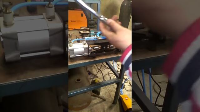 Дырокол для труб пневмо под заказ . смотреть онлайн