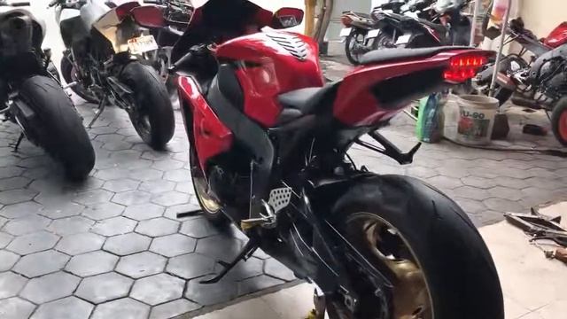 Cambodia Big Biker# Honda CBR 1000RR 2008 Red Color смотреть онлайн