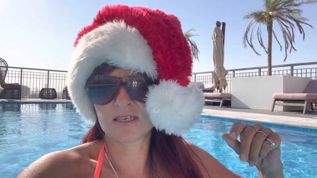 С Рождеством вас, мои дорогие друзья! UAE. Hotel Wyndham Dubai Deira 4*. смотреть онлайн