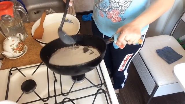 Теряю вес/закупочка/готовлю блины, ленивые голубцы, салат/гости смотреть онлайн