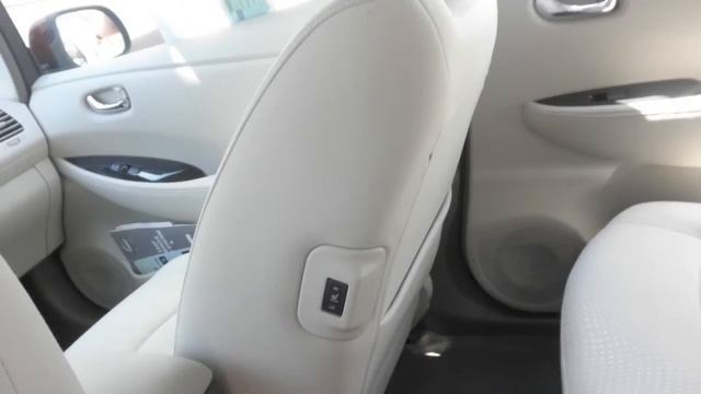 2014 Nissan LEAF - Heated Seats смотреть онлайн
