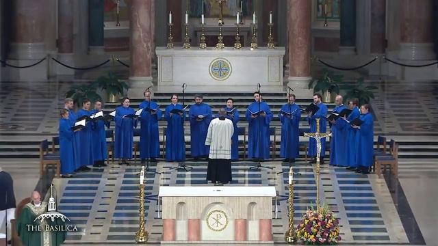The Eyes of All Wait Upon Thee (Berger) - Choir of the Basilica of the National Shrine смотреть онлайн