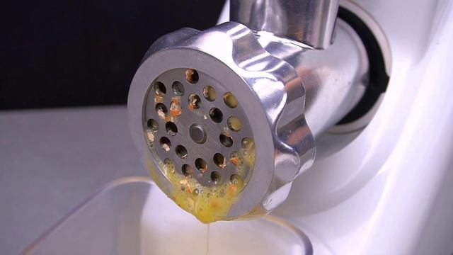 EXPERİMENT MEAT GRENDER vs EGGS смотреть онлайн
