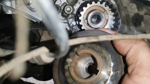 Установка шестерни коленвала ew7j4, пежо 406 1.8