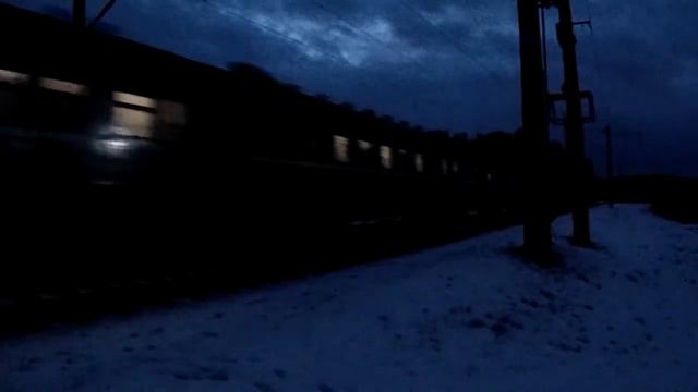 Тепловоз ТЭП-70 с поездом Минск-Новосибирск смотреть онлайн