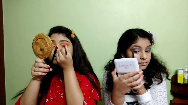 Sunset? vs. Moonlight ? Makeup look । Beauty glazed palette। With T Sis смотреть онлайн