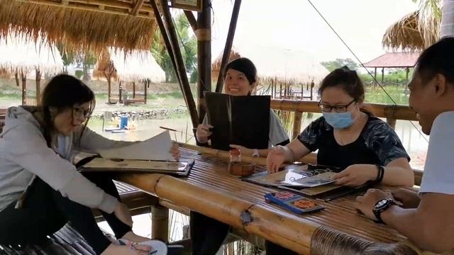 Surabaya, Indonesia Travel смотреть онлайн