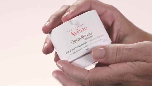 ROUTINE ANTI ÂGE AVEC AVÈNE TOUT TYPES DE PEAUX : RÉTINAL, VITAMINE C, PEPTIDES & BAKUCHIOL смотреть онлайн