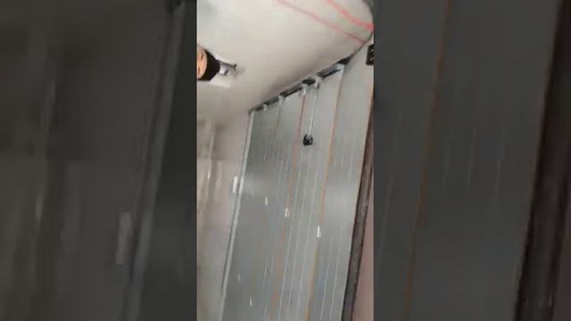 Гаражные ворота HORMANN RenoMatic в цвете Golden Oak | promat-a.kz смотреть онлайн