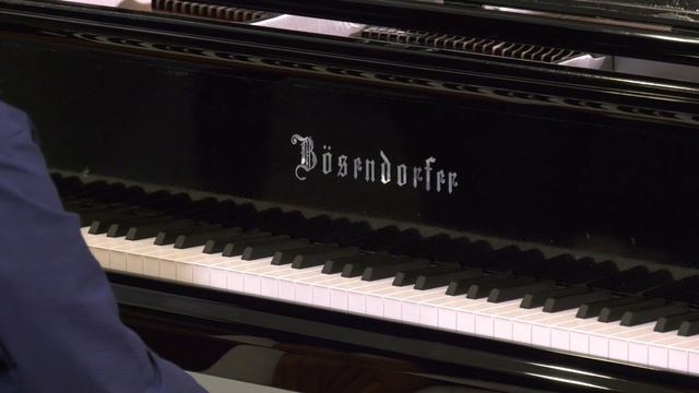 International Concert Artists Nikita Fitenko tries out the Bösendorfer Appassionata grand piano. смотреть онлайн