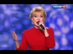 Любовь Успенская - Я милого узнаю по походке | Субботний вечер от 01.10.16