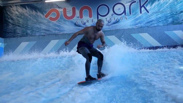 Серфинг на искусственной волне смотреть онлайн