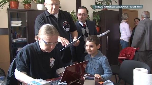 Слабослышащие жители Гагаузии получили бесплатно слуховые аппараты смотреть онлайн