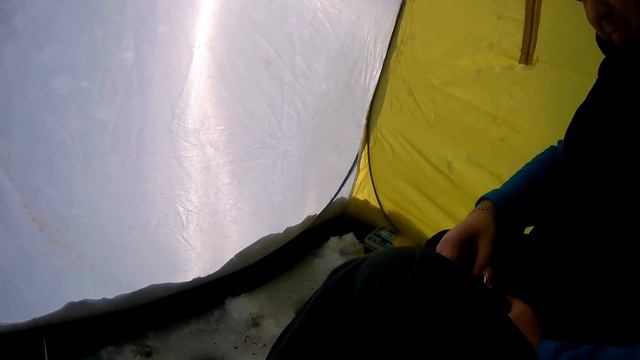 Рыбалка в марте. Щука на жерлицы и плотва на мормышку. смотреть онлайн