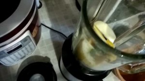 Яблочный смузи в блендере  Фреш из апельсин  Смузи с яблок и апельсина  Фруктовый коктейль