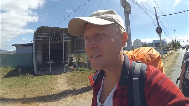 Из Вьетнама в Лаос. Пересечение границы. От Плейку до Аттапы. Эпизод 143.2 смотреть онлайн