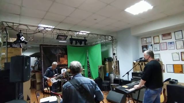 Кавер-группа "Jazz в ребро" - Я вспоминаю смотреть онлайн