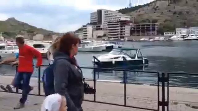 НАБЕРЕЖНАЯ БАЛАКЛАВЫ смотреть онлайн