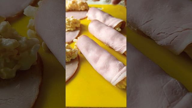 Быстрая Закуска | Рулетики из карбоната за 5 минут | Быстрые Рулетики на Праздничный стол, Вкусняти смотреть онлайн